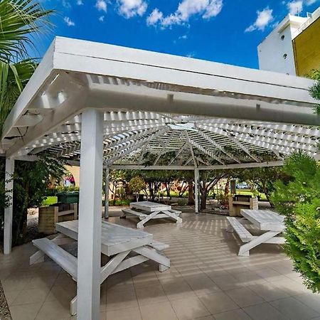 Aurelius Pool Apartments In Caesar Resort & Spa Perivolia tou Trikomou Exterior photo